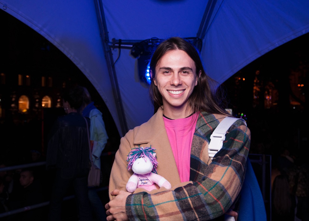 Сеничкин, Хамайко, Лобода, Сараула, Грицфельдт первыми увидели, как во Вселенную полетели детские рисунки